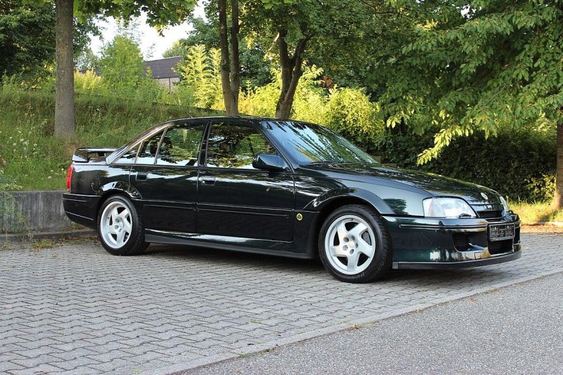 Opel Lotus Omega Carlton