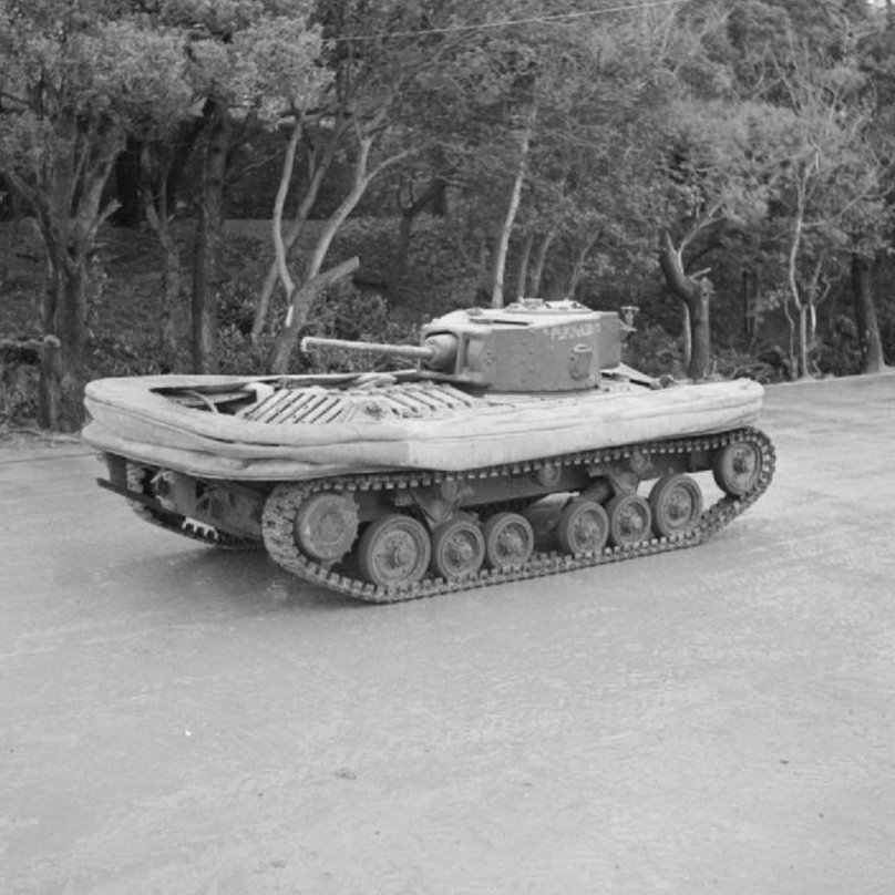 Плавающий танк Шерман
