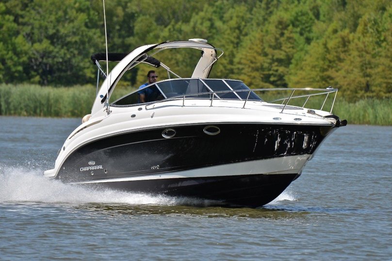 Chaparral 276 Signature