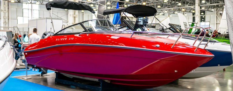 Slider 210 катер