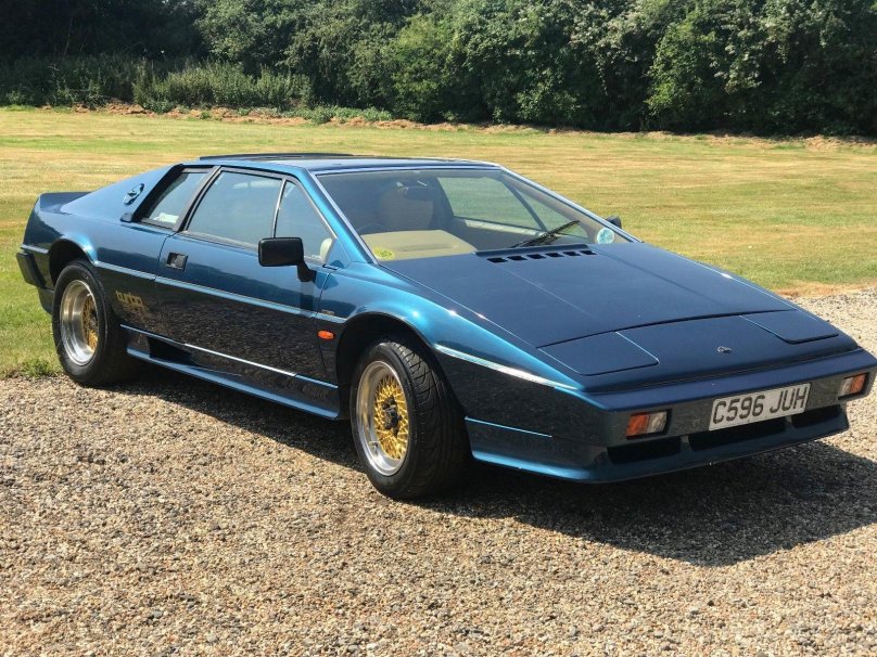 Lotus Esprit