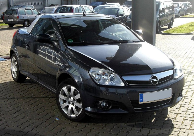 Опель тигра 2009