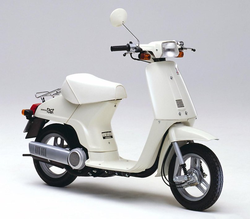 Скутер Honda Tact ab 07