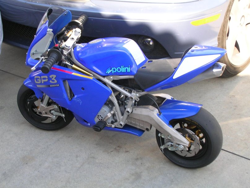 Полини мотоцикл