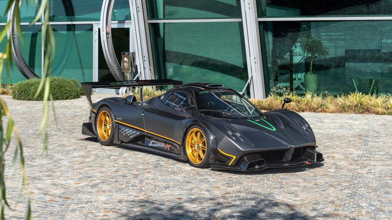 2010 Pagani Zonda r