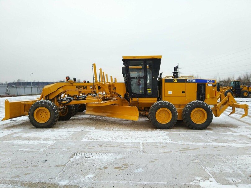 Автогрейдер Сэм 922