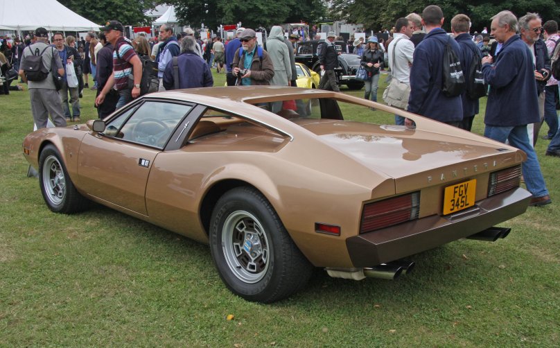 Римейк а-102 de Tomaso Pantera