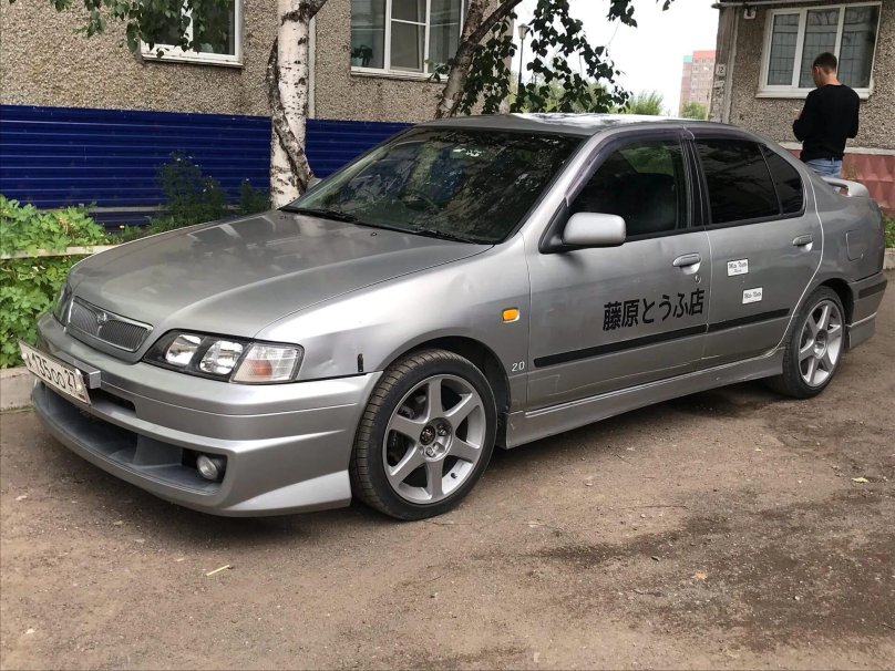 Ниссан Камино 1998