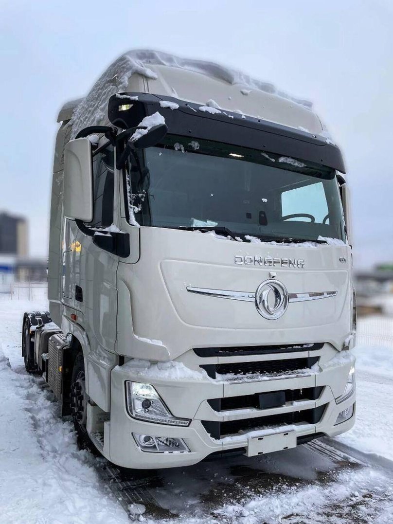 Тягач Dongfeng GX