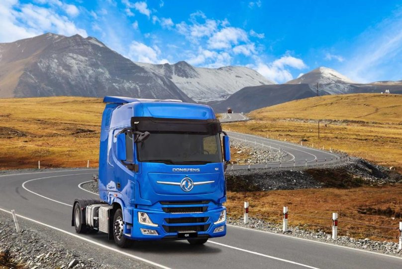 Dongfeng GX седельный тягач