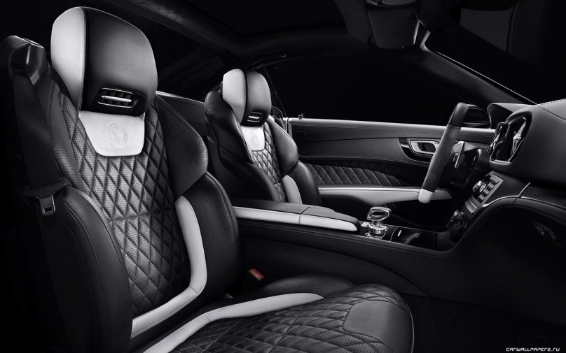 Черный салон Мерседес