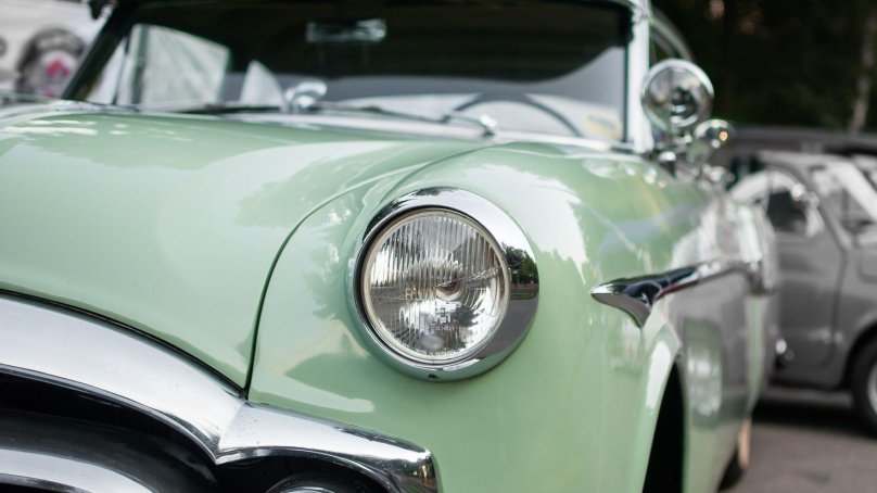 Ретро автомобиль