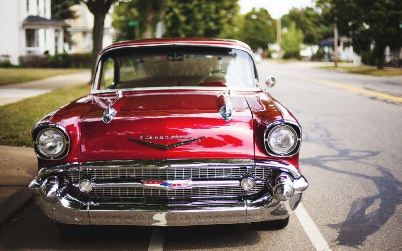 Chevrolet Belair Red