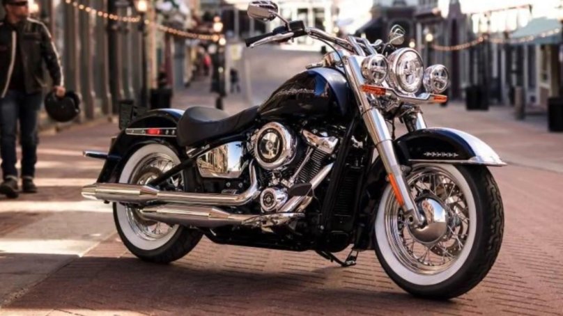 Харлей Дэвидсон Делюкс