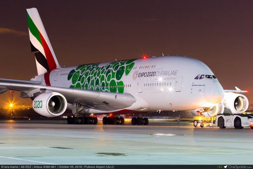 Аэробус а380-800 Эмирейтс