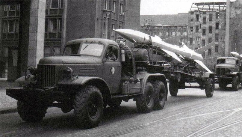 ЗИЛ 157 ракетный тягач