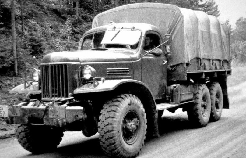 ЗИЛ 157 седельный тягач