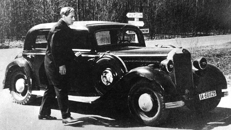 Мерседес Штирлица Mercedes-Benz 230