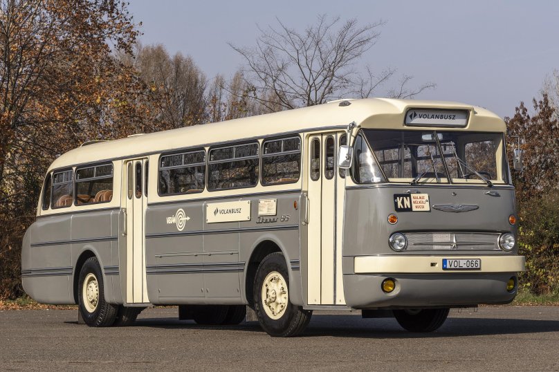 Автобус Икарус 66