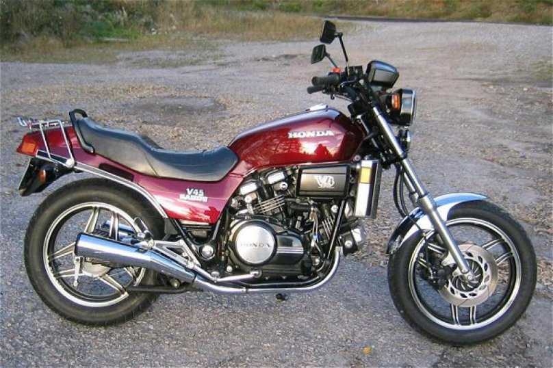 Honda vf750 Sabre