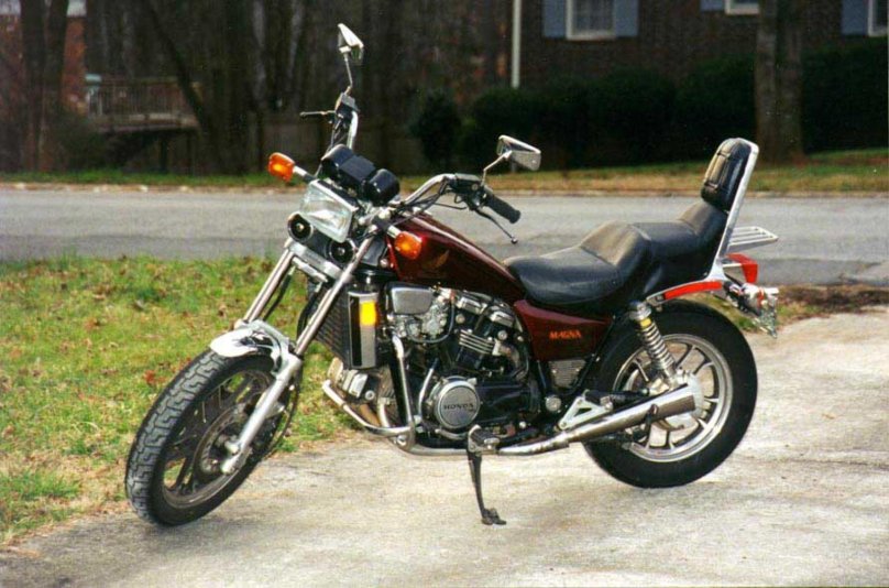 Хонда Магна VF 700