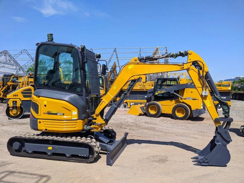 XCMG xe27u