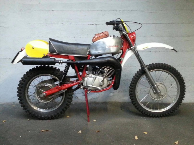 Ява скремблер 500