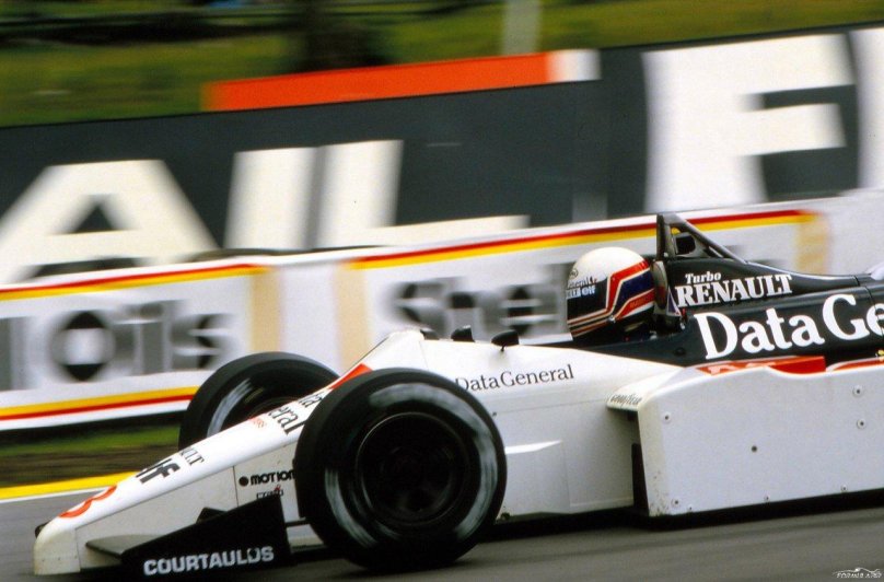 Мартин Брандл АЭРТОН Сенна