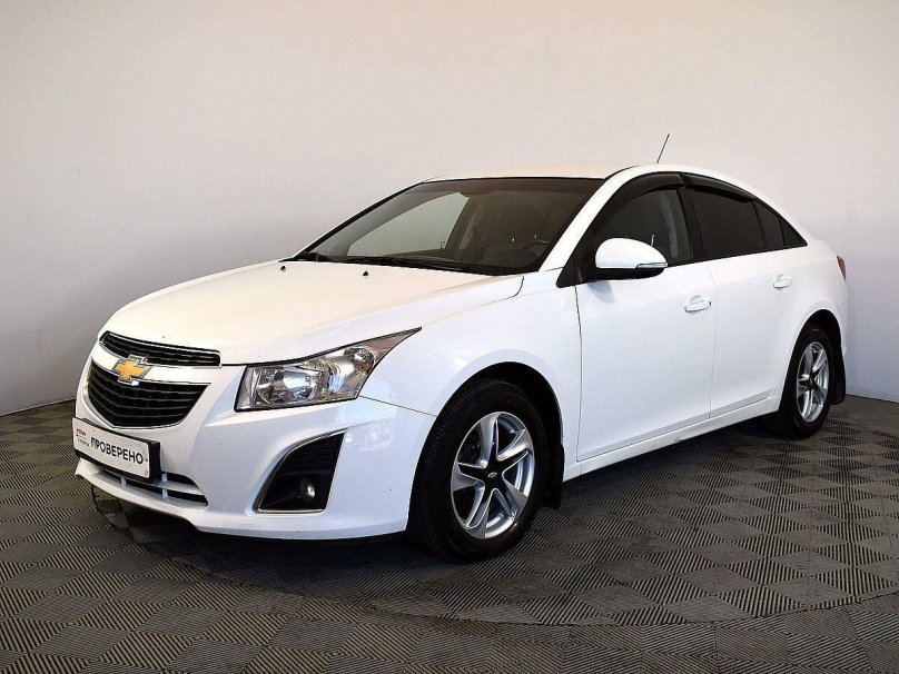 Шевроле Круз 2013 белый