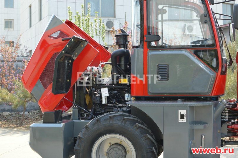 Телескопический погрузчик RUNMAX tl872e