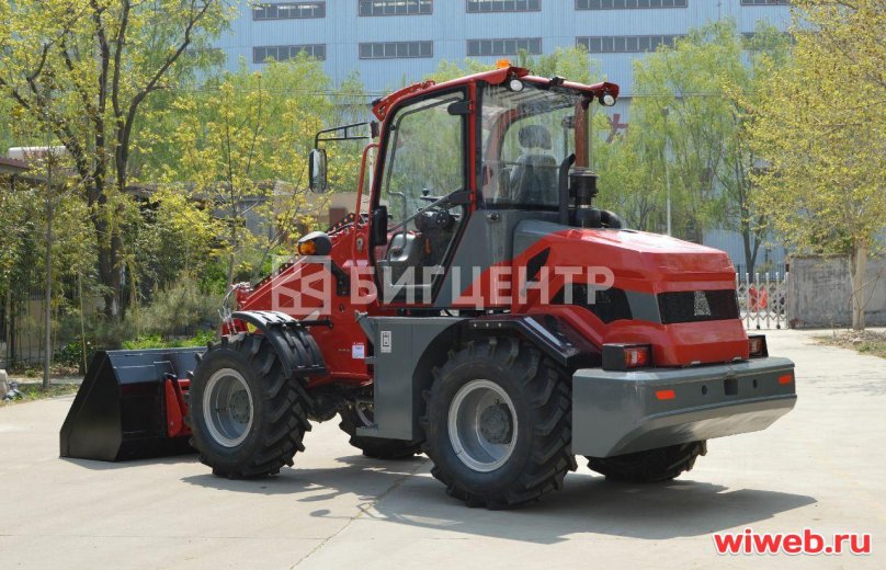 Фронтальный погрузчик RUNMAX tl872e