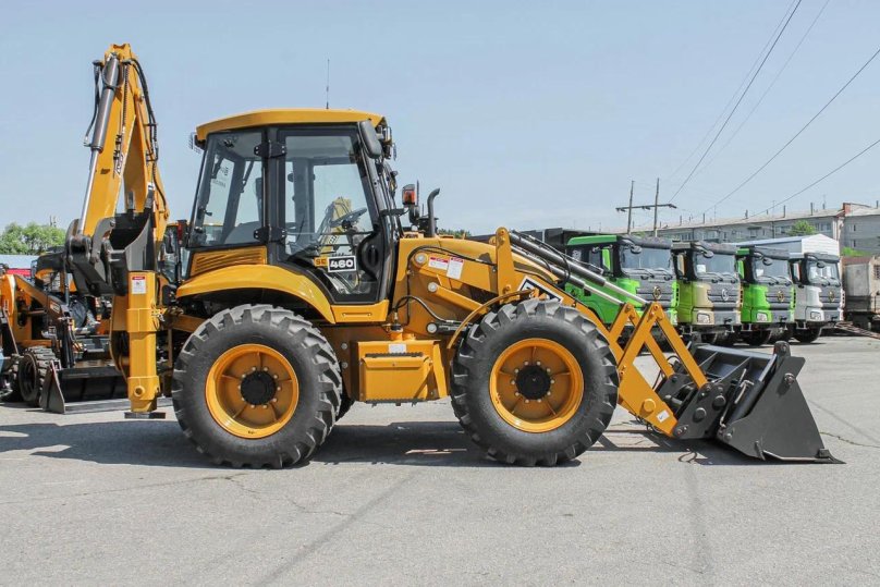 Экскаватор-погрузчик RUNMAX se460