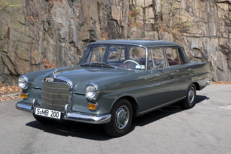 Мерседес w110