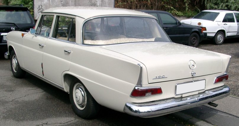 Мерседес 190 (w110)