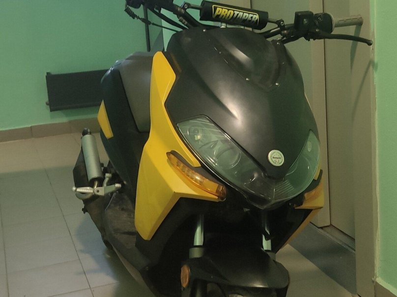 Stels arrow Benelli 100