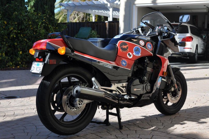 Kawasaki Ninja gpz900r