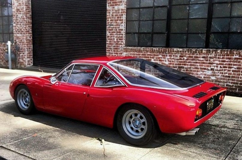 Monteverdi автомобиль