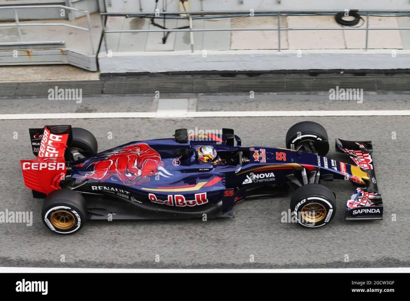 Болид Торо Россо