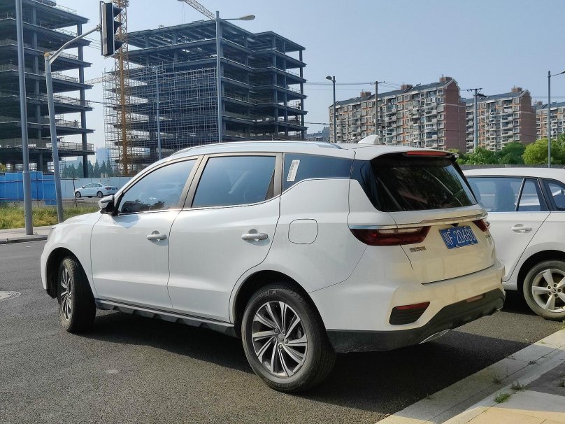 Geely Vision x6