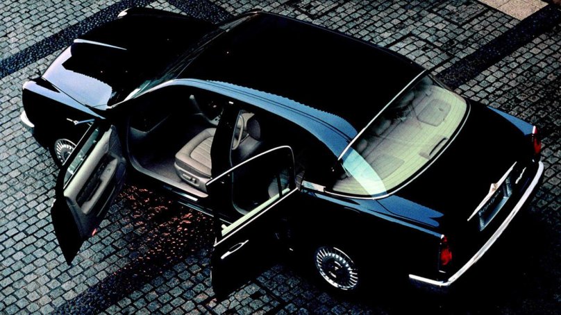 Toyota Origin салон