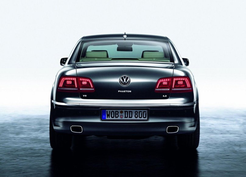 Фольксваген Фаэтон 2016
