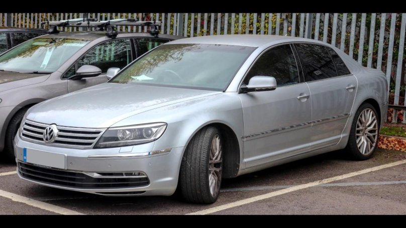 Фольксваген Фаэтон 2016