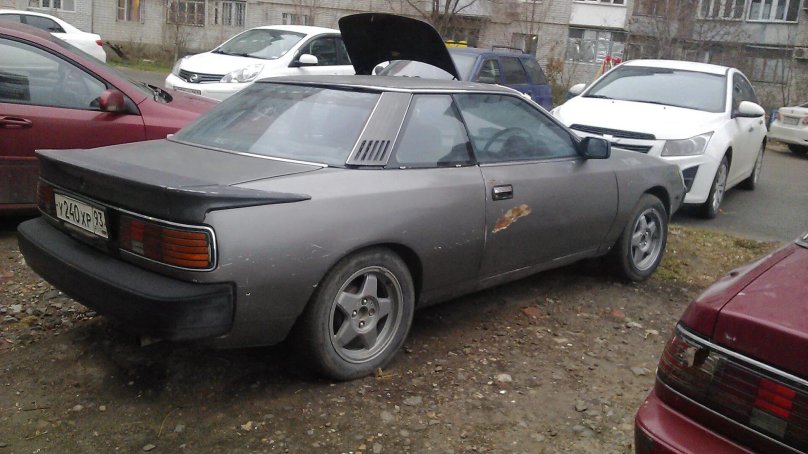 Toyota Corona Coupe st162