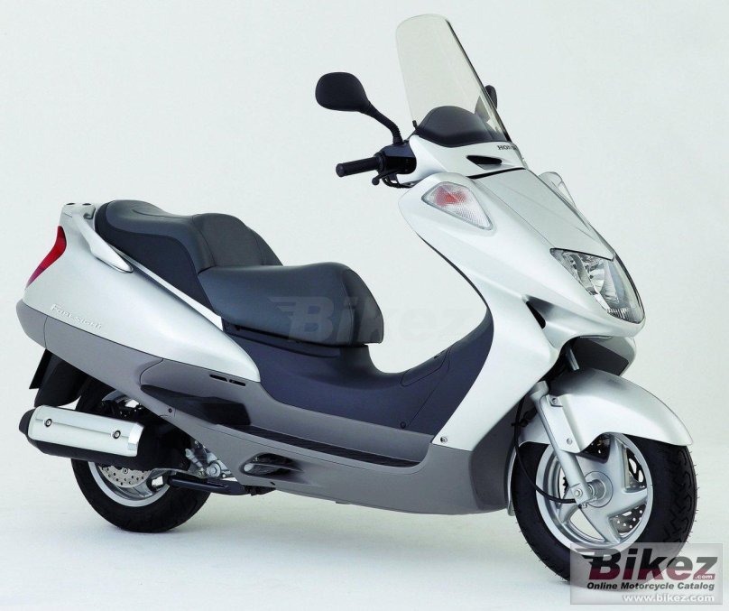 Adiva 250 Scooter