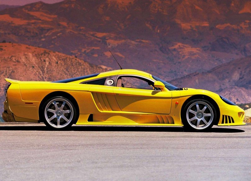 Машина Saleen s7