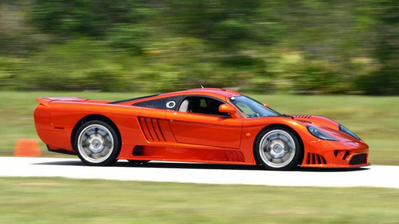 Машина Saleen s7 Turbo