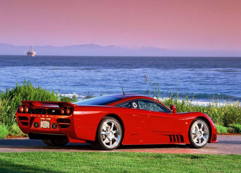 Машина Saleen s7 Turbo