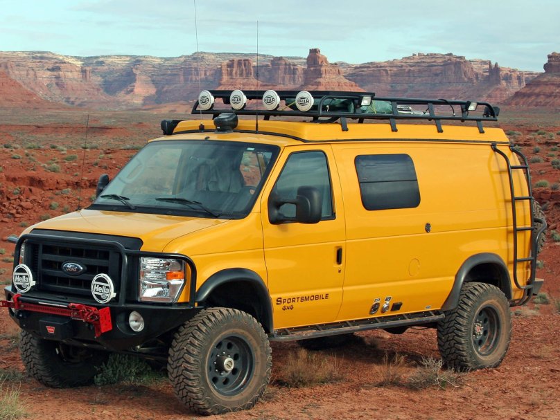 Ford e 350 4x4 Sportsmobile