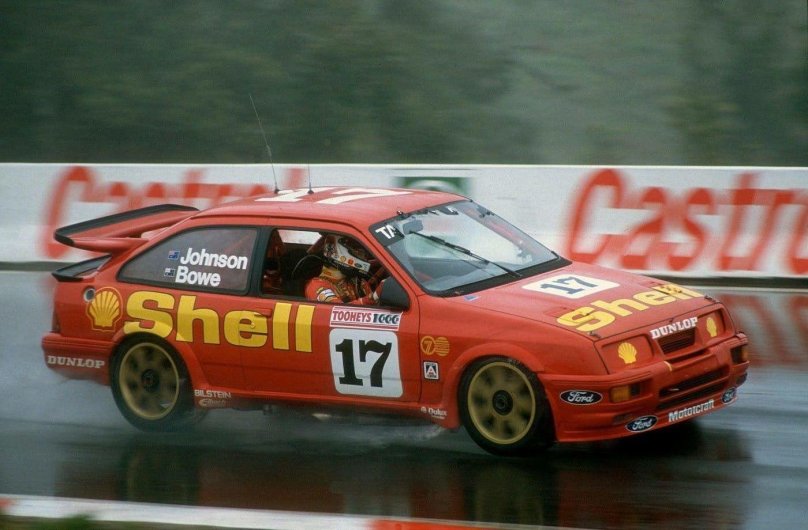 Гоночный Ford Sierra