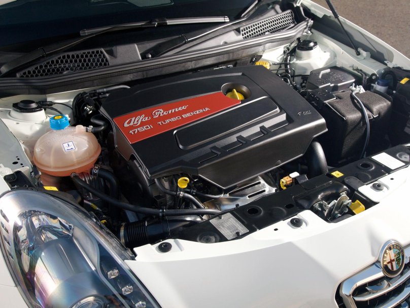 Альфа Ромео Джульетта двигатель